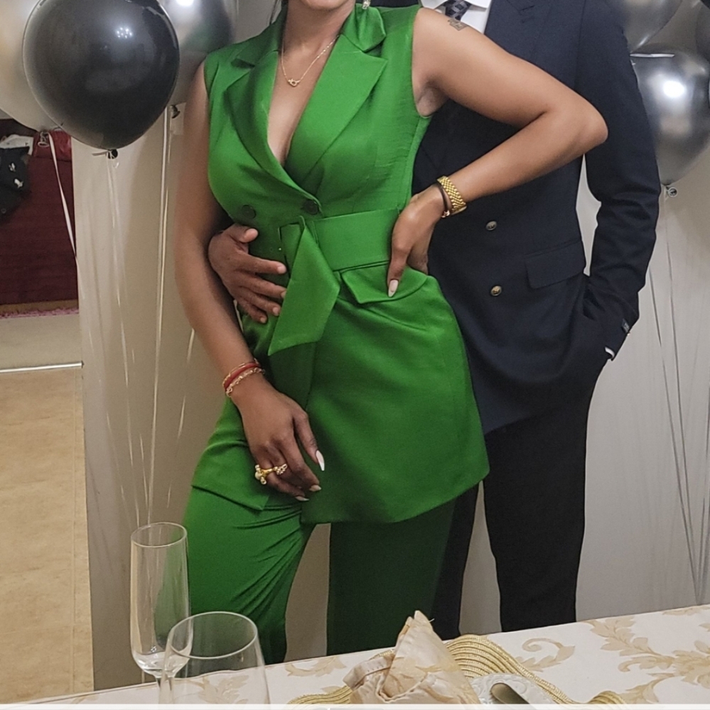 Zara Satin Vest with belt and pants - Picture 4 of 4